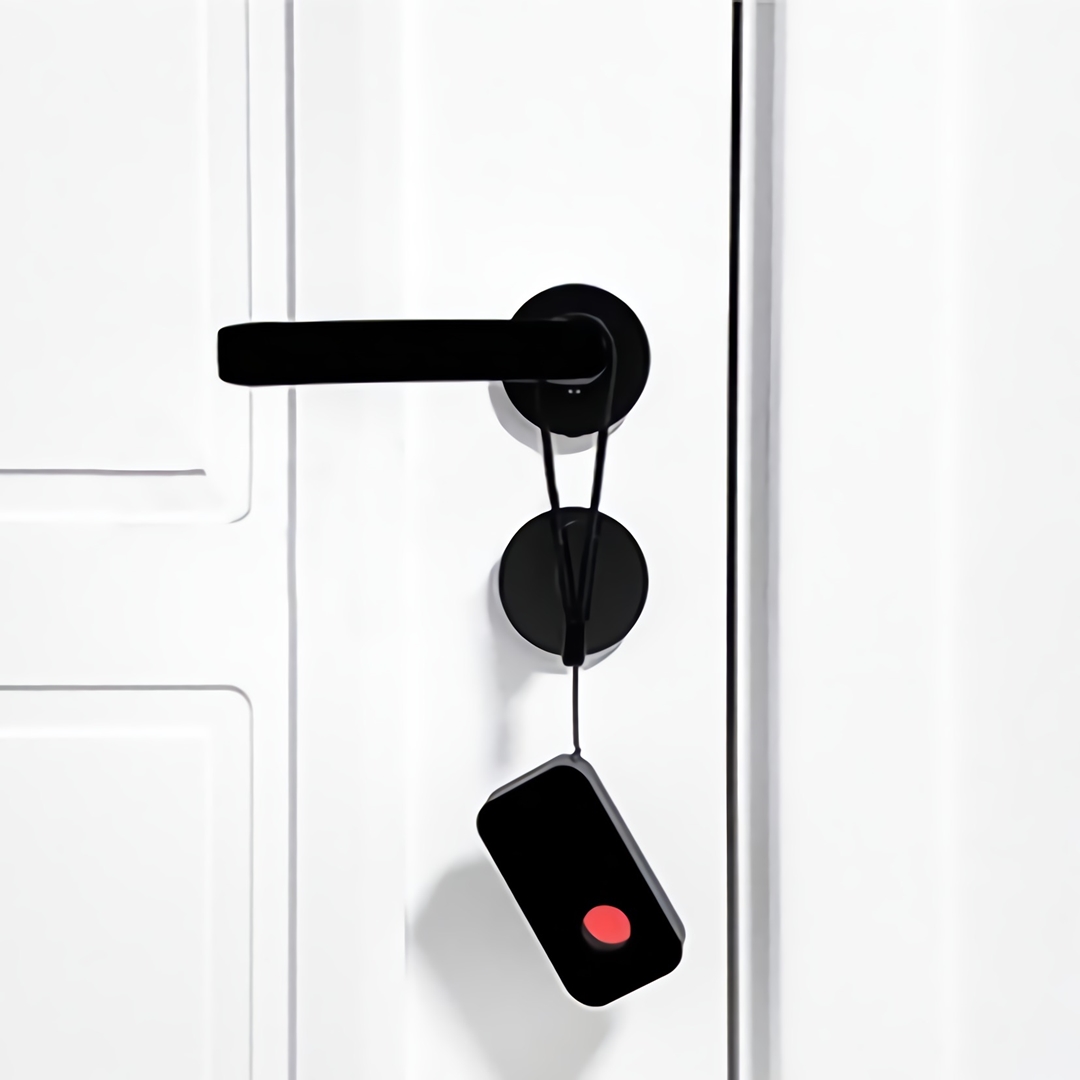 建议大家住酒店:先拔掉电视机插头,用这个小米神器检测一遍房间