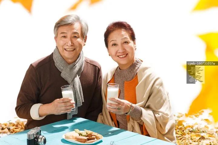 驼奶的营养成分和功效作用,驼奶营养粉和蛋白质粉的区别