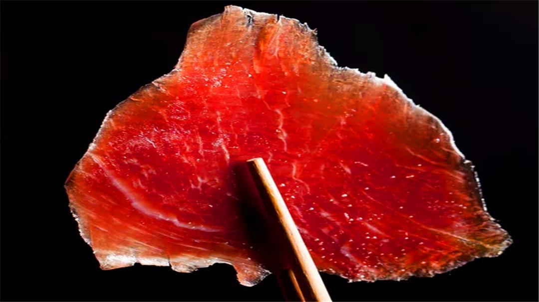 500块钱一整只宣威火腿，每一口都是不同的味道，吃着太过瘾了