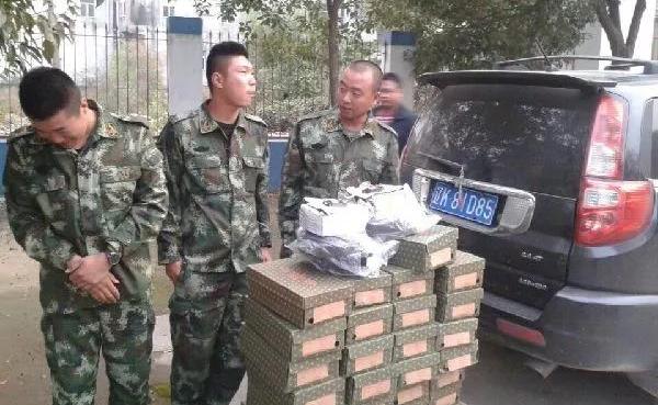 严查假军服,军装违法事件