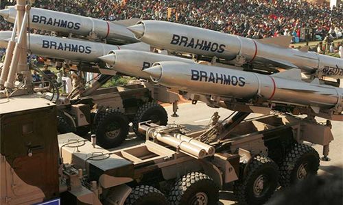 印度向菲律宾出售什么导弹,菲律宾购买以色列军舰花多少钱