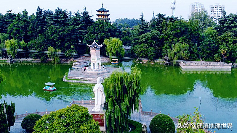 江苏人口最多的县沭阳，有一个历史名园，与一个著名历史人物有关