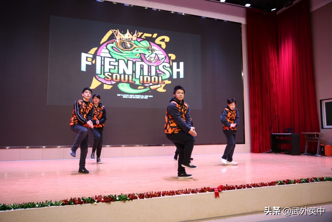 武外英中硚口新校区,武外英中夏令营