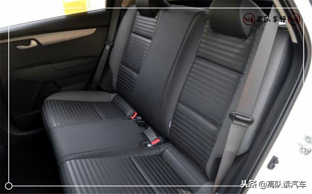 2019年起亚智跑配置13.99万,起亚智跑2.0低配试驾视频