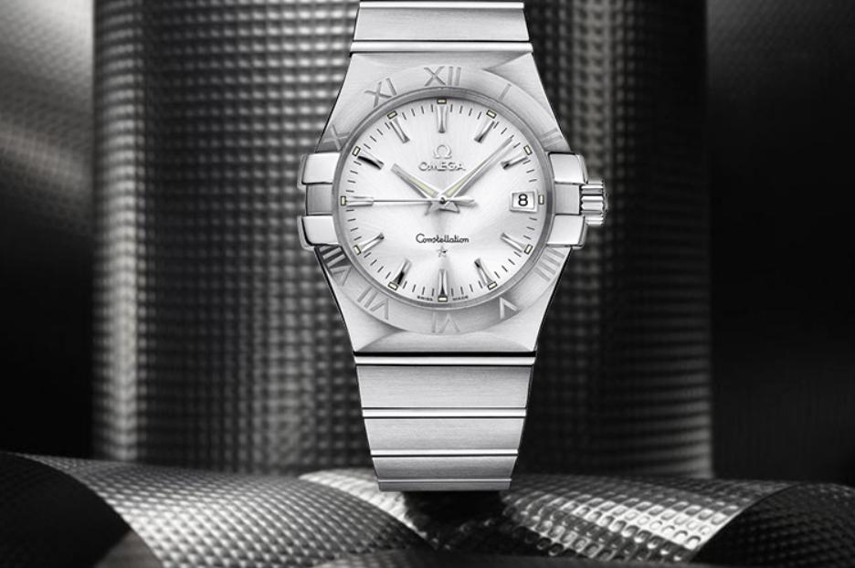 适合老年男士的10款最佳方形手表,男士潮表手表