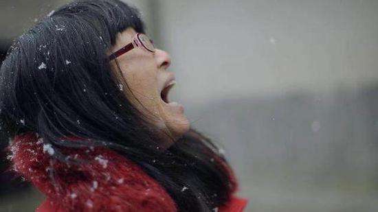 余秀华河床赏析,余秀华诗歌河床