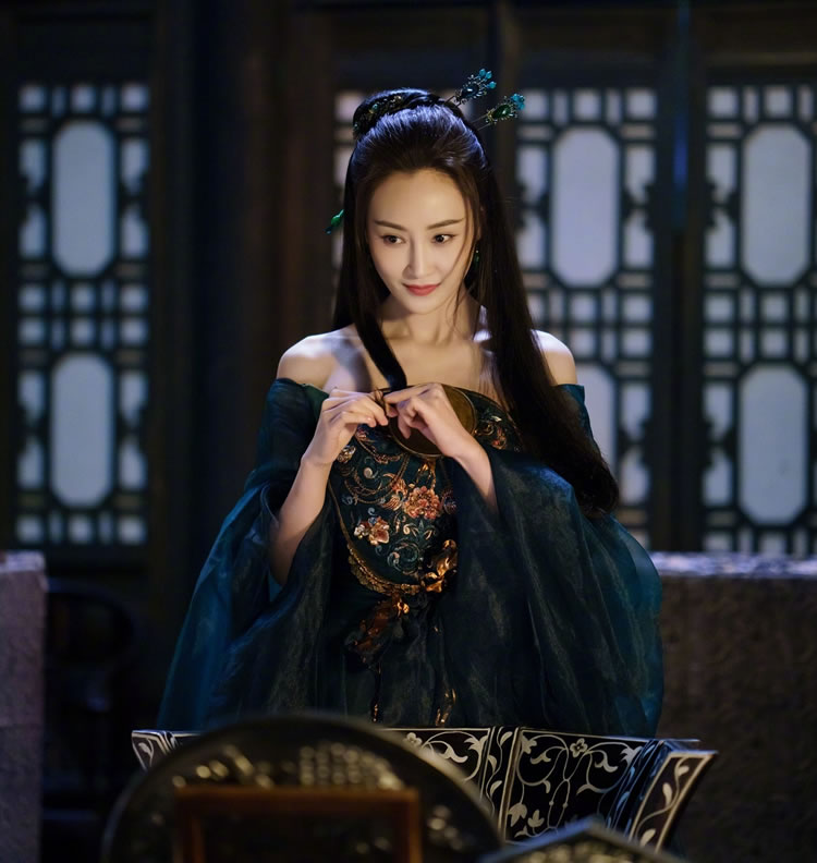 四部贺岁档电影强势来袭你看哪部,贺岁档最值得期待的电影