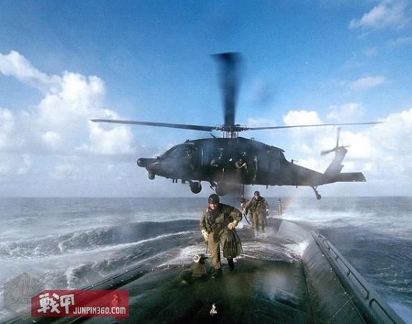 海豹突击队教你射击,战甲轰鸣装备介绍