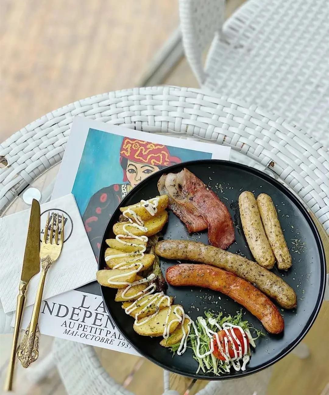 收藏!刷爆小红书的深圳济州岛绵羊牧场咖啡厅,256G都不够拍