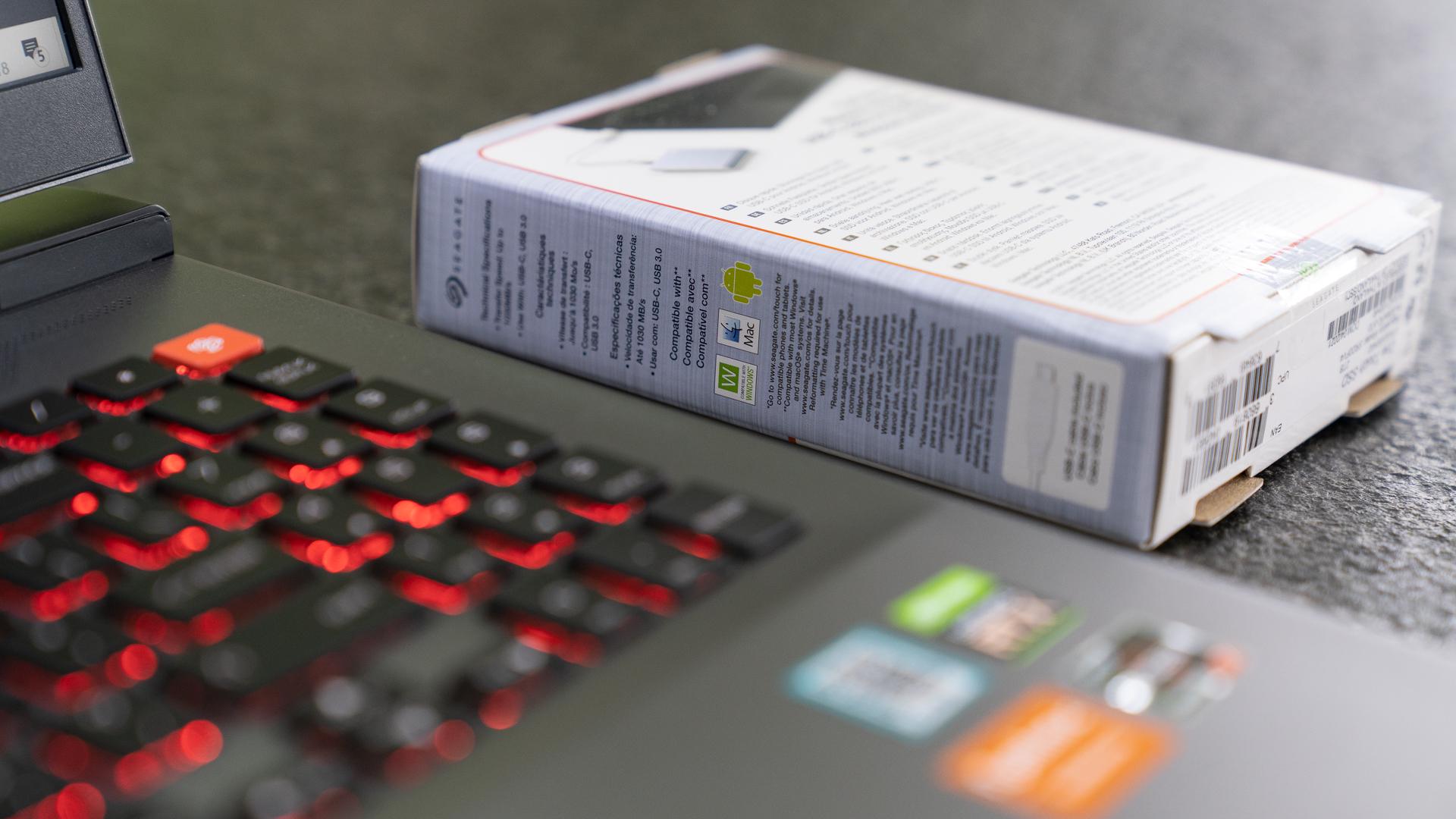 希捷铭系列固态移动硬盘测评,希捷移动硬盘2t铭系列好吗