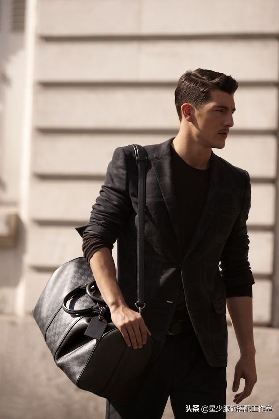 男人买衣服看重品牌还是产品,30岁男人穿什么品牌衣服合适