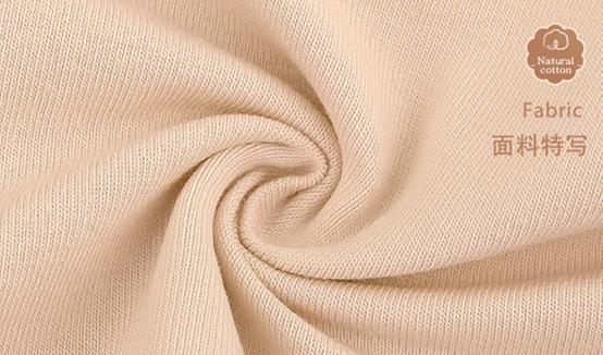 杨幂赵丽颖冻到飙泪,赵丽颖走红毯冻人