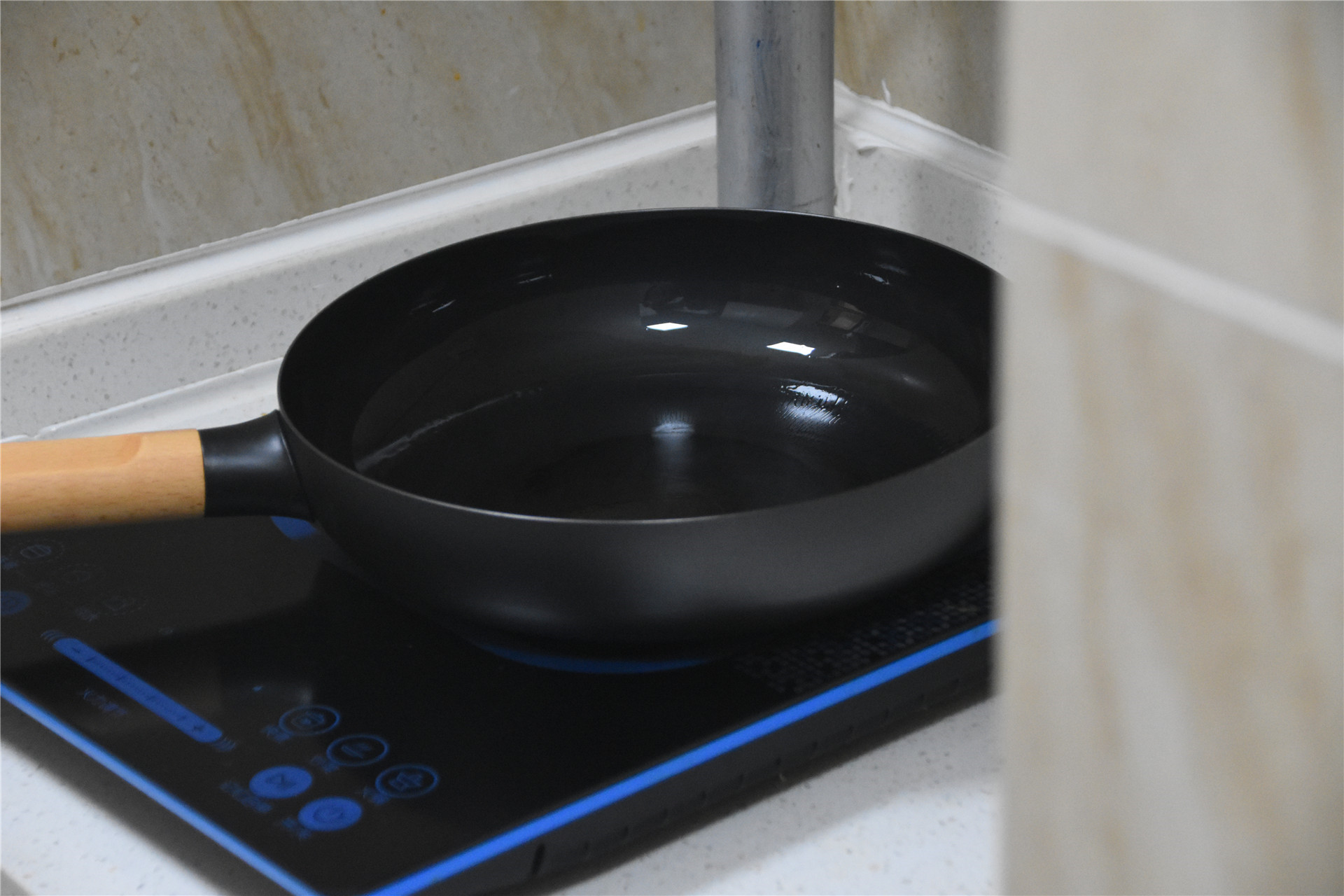 买煎锅还是奶锅实用点好,小米饭锅推荐最新款