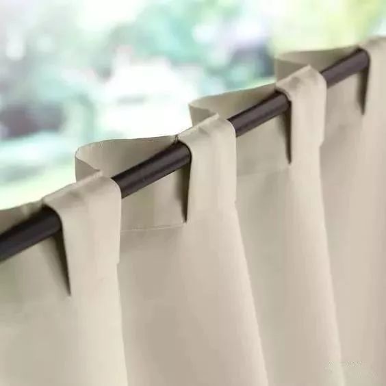 卧室窗帘面料怎么选择,客厅窗帘及面料选择技巧