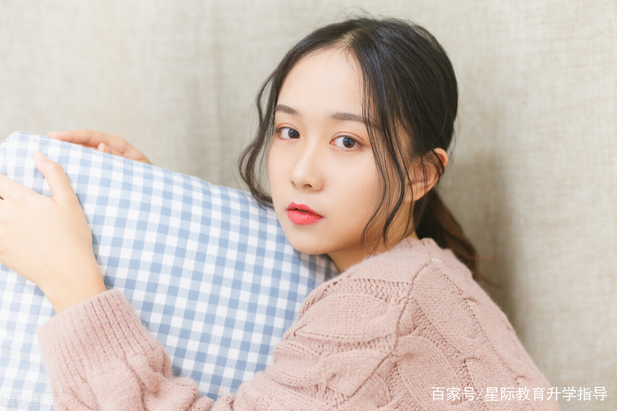 深圳育才中学2023年高考成绩,深圳育才中学高考成绩