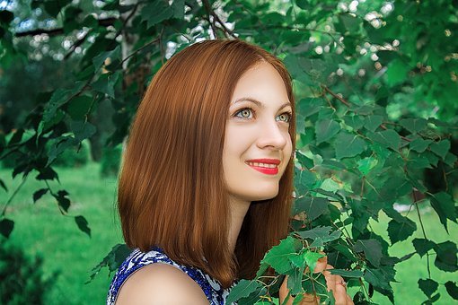 口干起皮怎么办涂润唇膏,为什么涂了变色唇膏嘴唇发干起皮