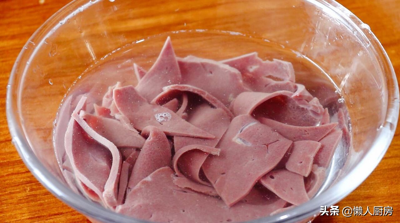 猪肝怎样煮汤才不腥又嫩,猪肝怎么煮汤才嫩不会腥