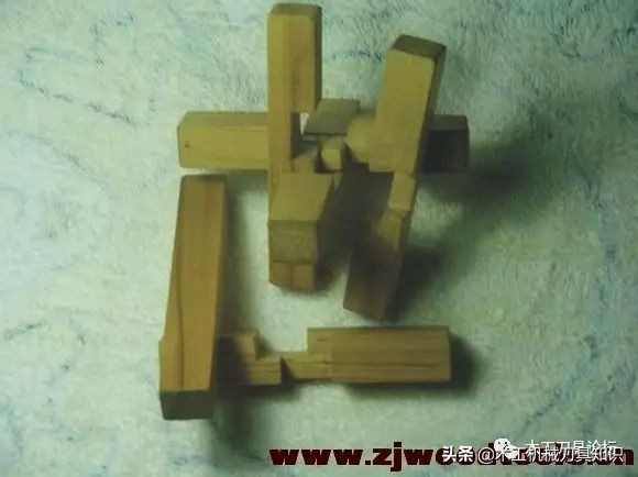 鲁班锁十角图解,鲁班锁三根拼法