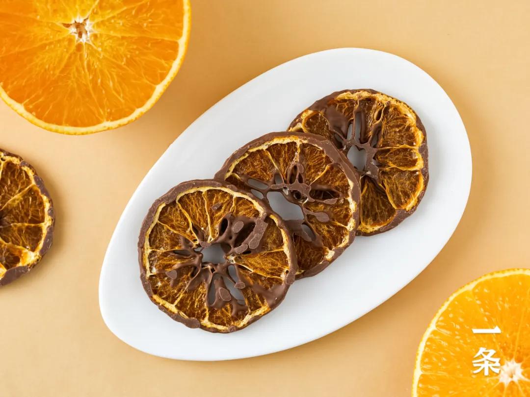 薄脆韩国零食,嘎嘣脆巧克力零食推荐