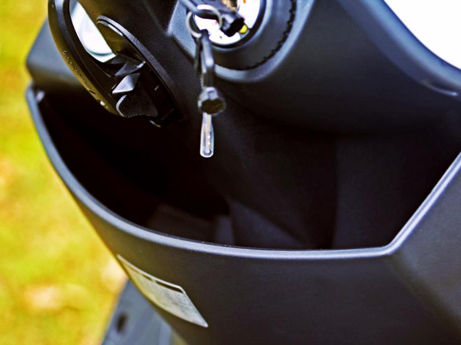 小排量踏板车带双通道abs车型推荐,带abs的几款125踏板车前后碟刹