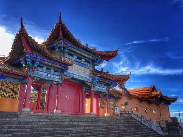 昆明周边60座山峰徒步,昆明徒步登山推荐看日落