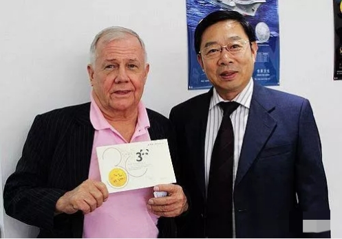 熊猫币10年的图案变化，才是收藏重点