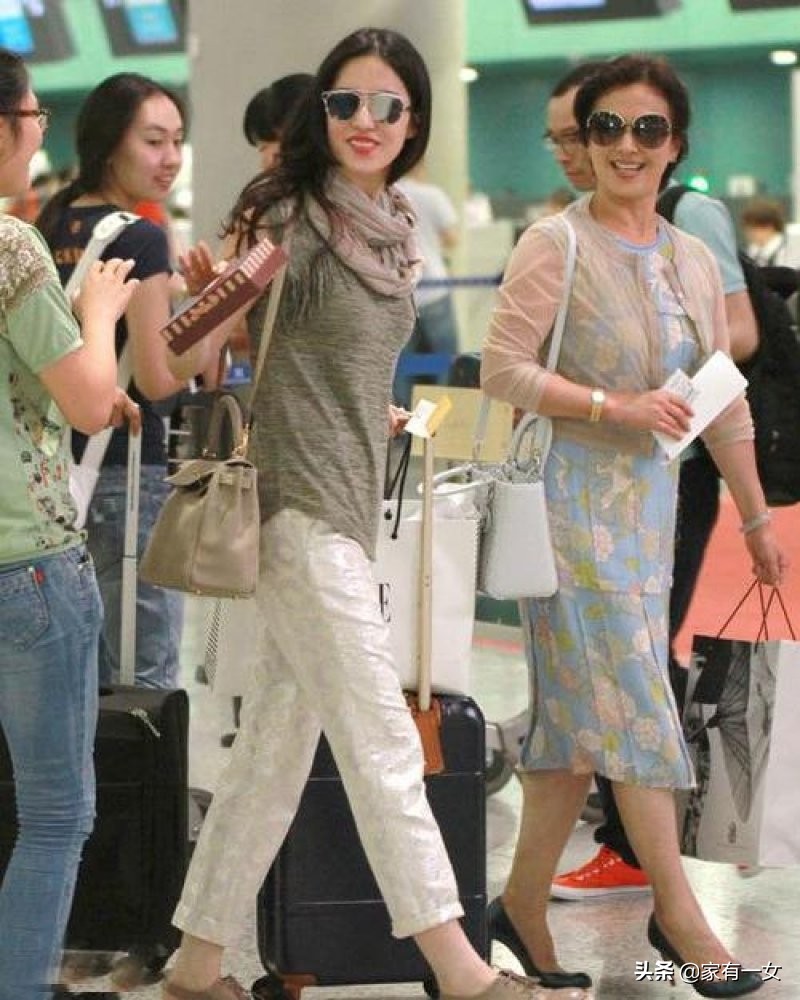 刘亦菲、Camila.盘点3位*服私**品味的人气女星，下次别乱跟风啊