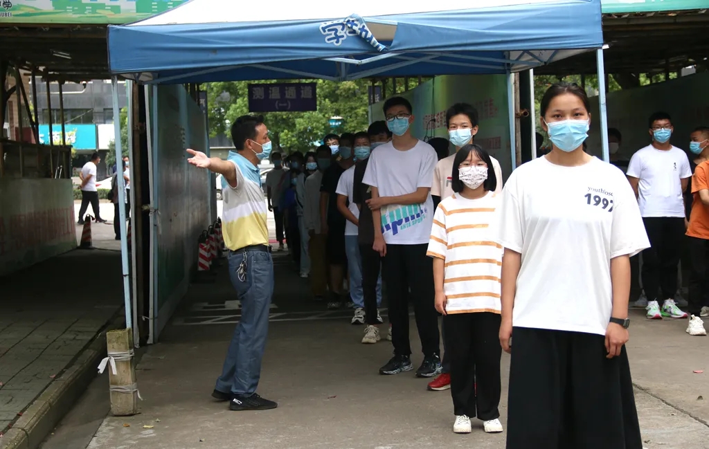 神兽归笼各地学校开学,开学倒计时神兽即将归笼