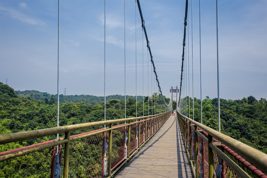欧式公主风豪华酒店，华侨城瀑布酒店房+餐+票仅499