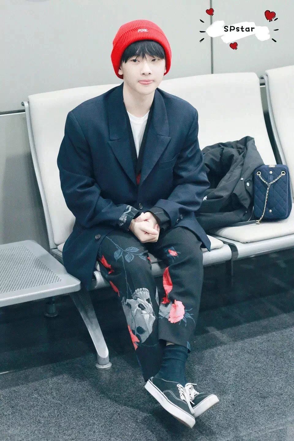 周震南被吓到,看周震南reaction反应