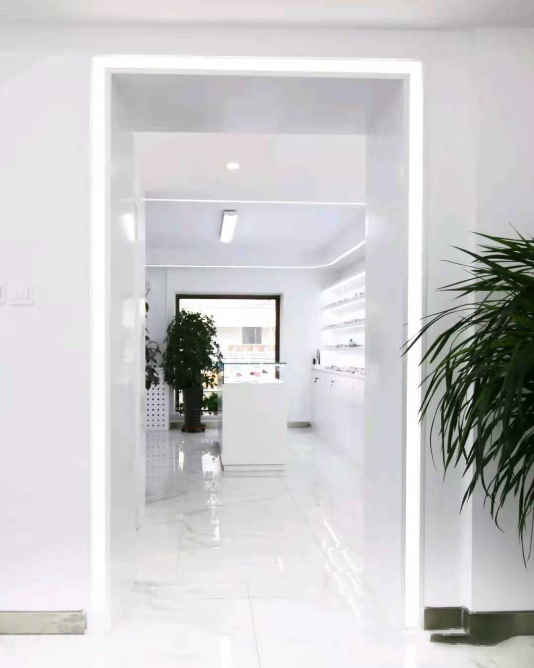 云智医学验光配镜中心,哈医大云智医学验光配镜中心