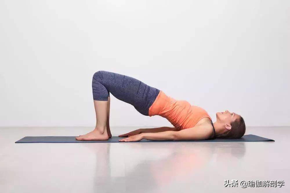 初学者必须掌握的10个瑜伽体式,初学者必练的10个瑜伽体式