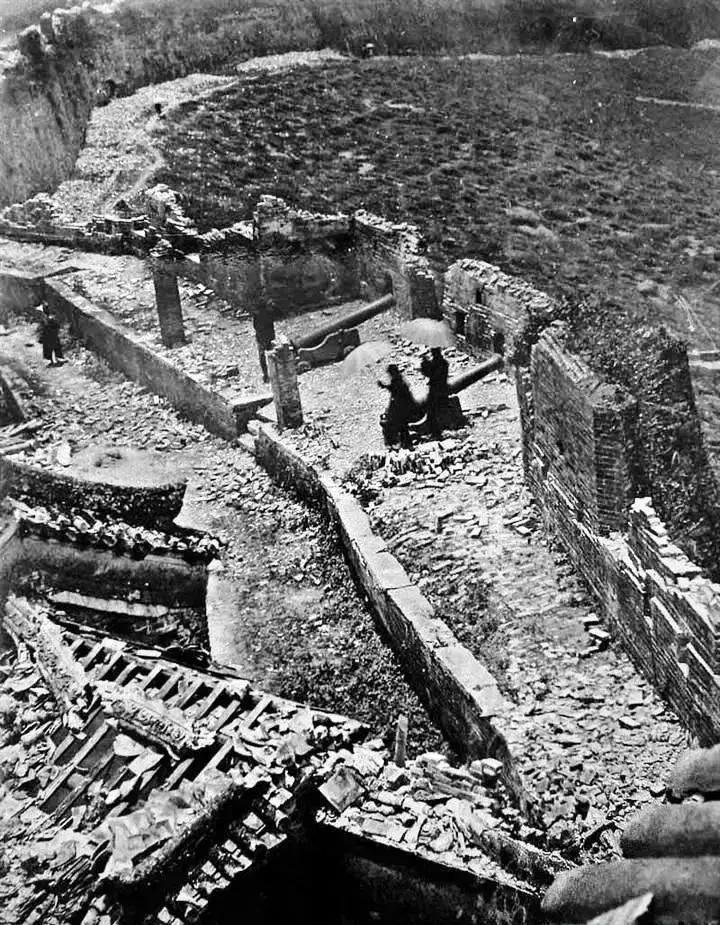 从“*药火**局”到“黄金甲”——铁打的越秀山，不变的广州情