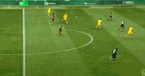 19岁天才前锋哈兰德简历,最被高估的球员哈兰德