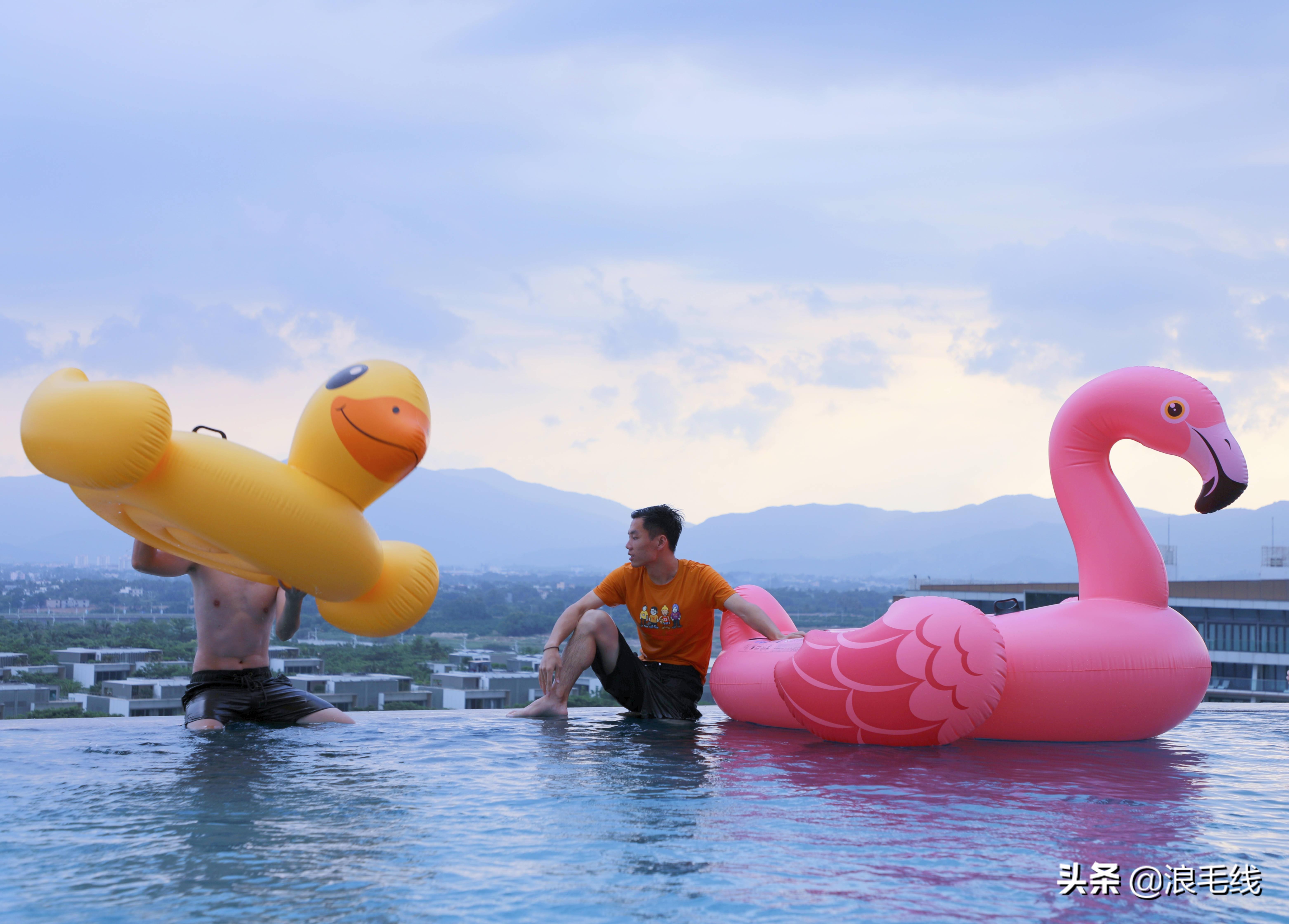 三亚海棠湾自由行热门攻略,那年夏天那片海简介