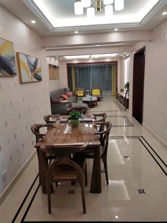 亲戚参观装修中的房子,参观亲戚家装