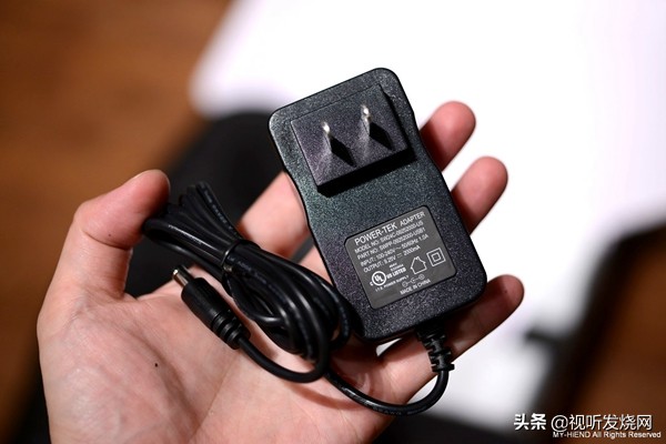 直接提升串流音乐的声音：SOtMsNH-10G网络交换器