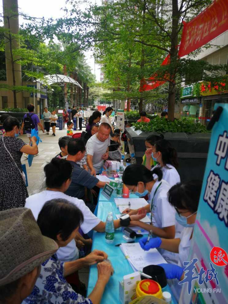 牙周病导致牙缝大可以做牙贴面吗,牙周病导致牙龈萎缩牙缝大怎么办