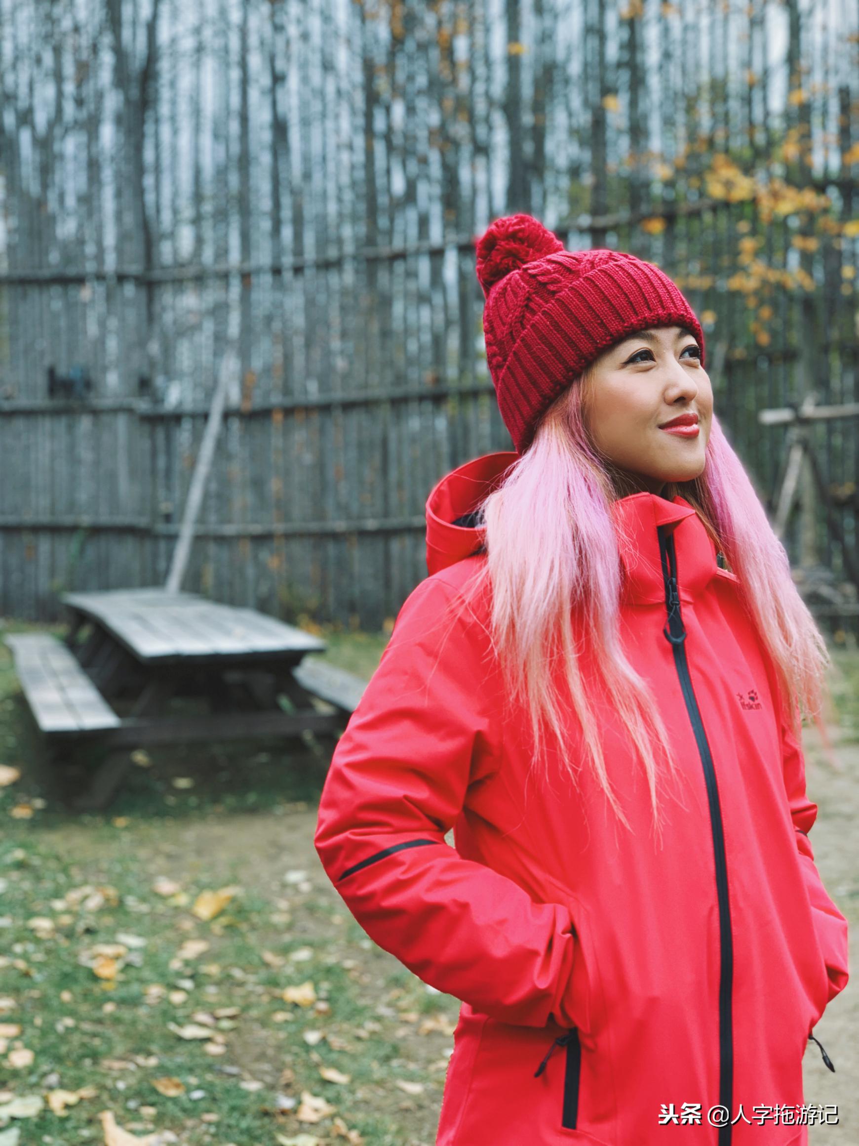 冬日极客，加拿大Wendake穿着狼爪去狼族