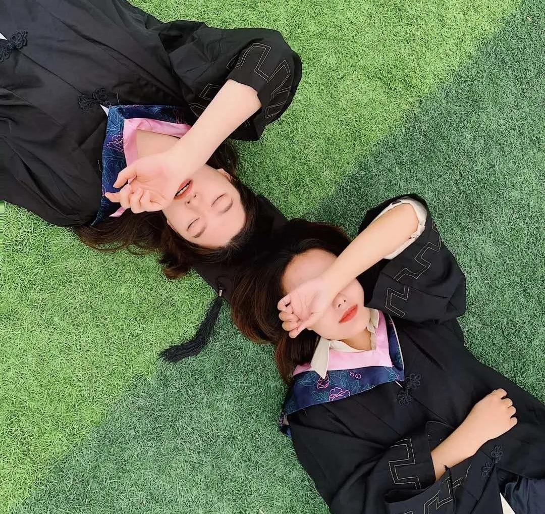 如何发朋友圈高级感吸引女生,有魅力的女生应该这样发朋友圈