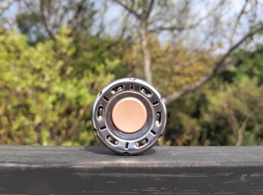 成年人能玩的指尖陀螺,随时随地玩的指尖陀螺