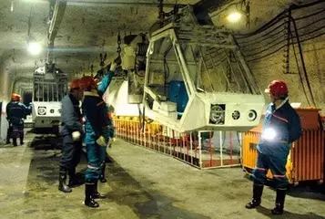 矿用气动单轨吊维修明细,煤矿井下单轨吊视频