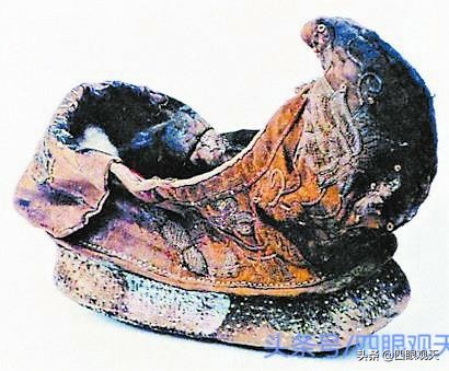 “进门脱鞋”习俗是如何产生、发展、消失以及重现的呢？