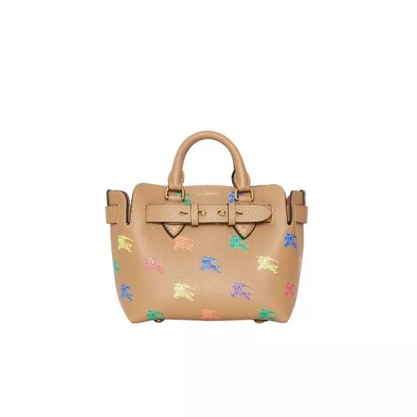 当代女生包包一般多少钱,女子买名牌包完整版