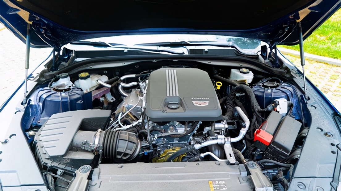 二手车推荐凯迪拉克吗,二手车保值率低值得推荐