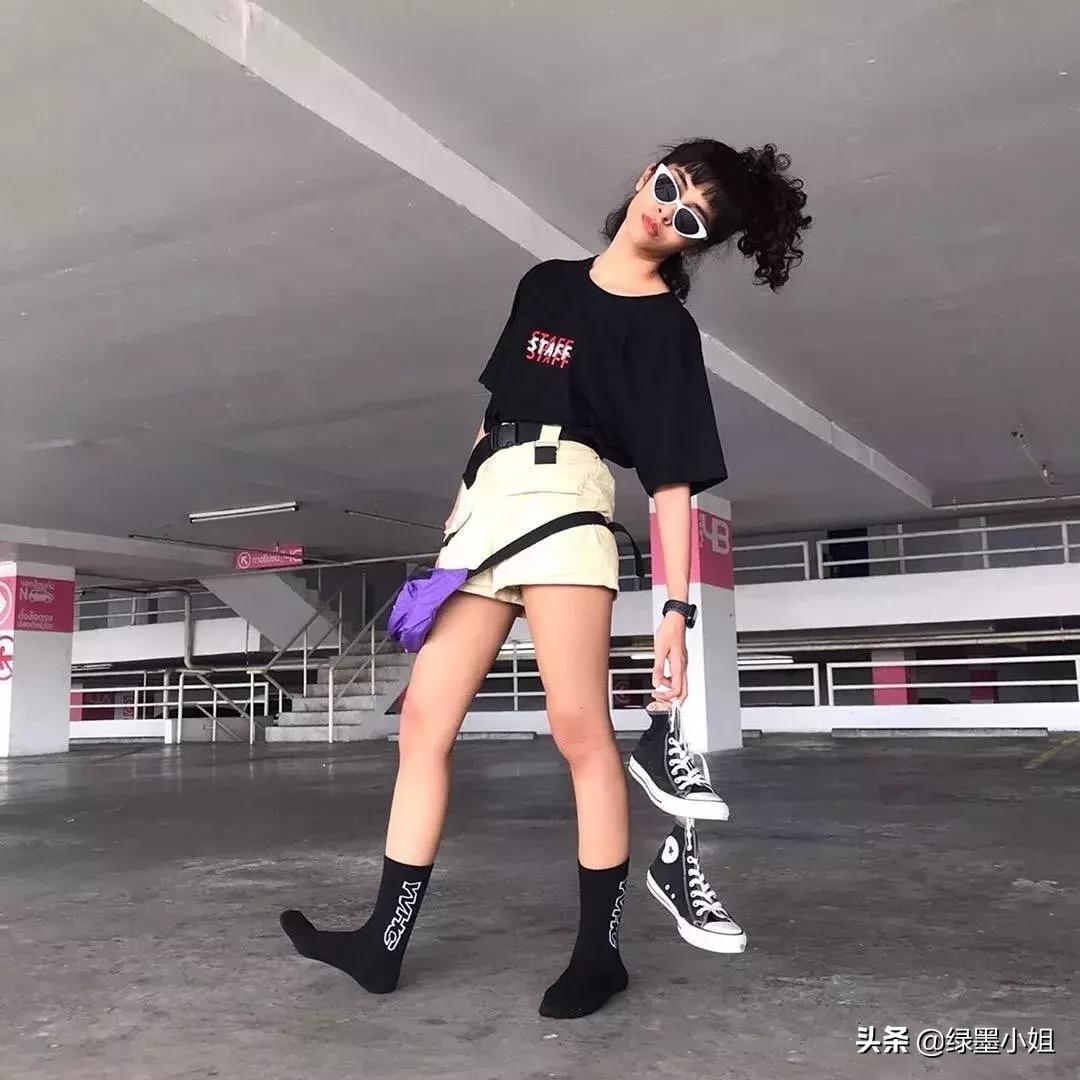 欧阳娜娜同款鞋子匡威,欧阳娜娜一共有匡威的多少鞋