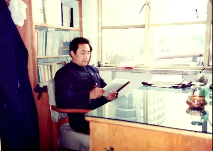 忆山西世行*款贷**养牛扶贫项目实施的领导者赵葆田