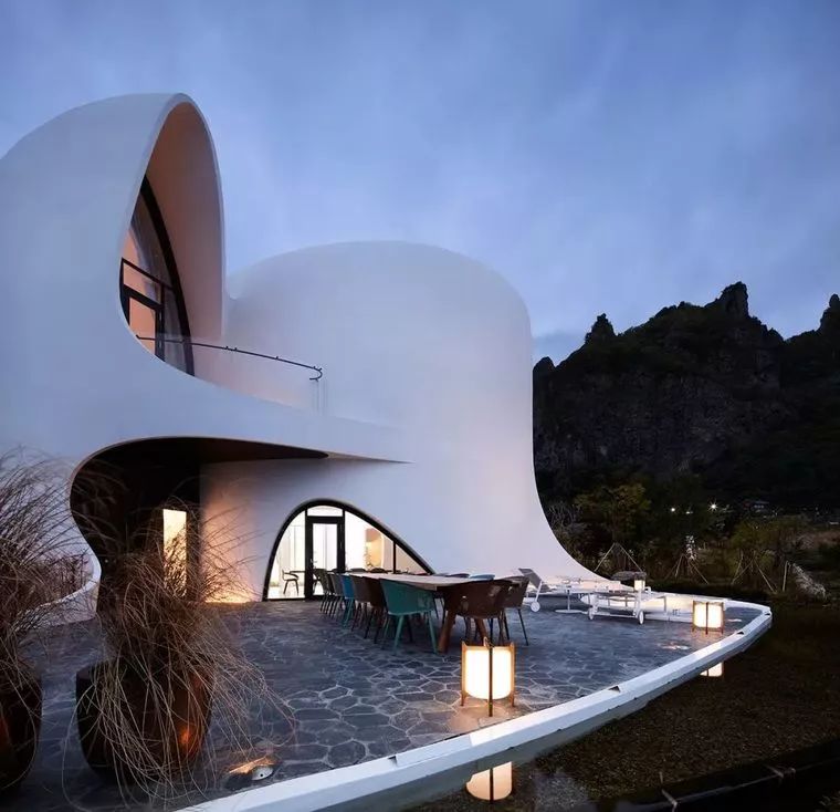 全球顶级野奢酒店,一生必住民宿100元