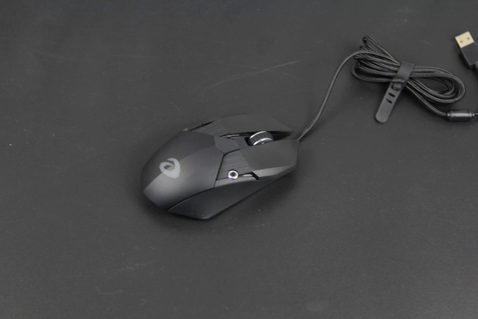 中年人的桌面,中年人的生活分享