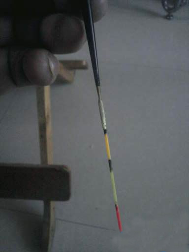 钓鱼漂裂纹怎么修补,钓鱼鱼漂掉了怎么修复最好